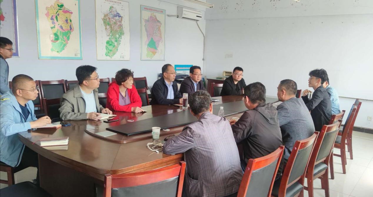 头号玩家官网登录入口集团受邀赴涿鹿县就合作项目进行实地调研